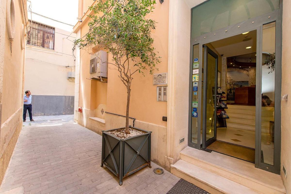 Residence Arco Antico Syrakuzy Zewnętrze zdjęcie